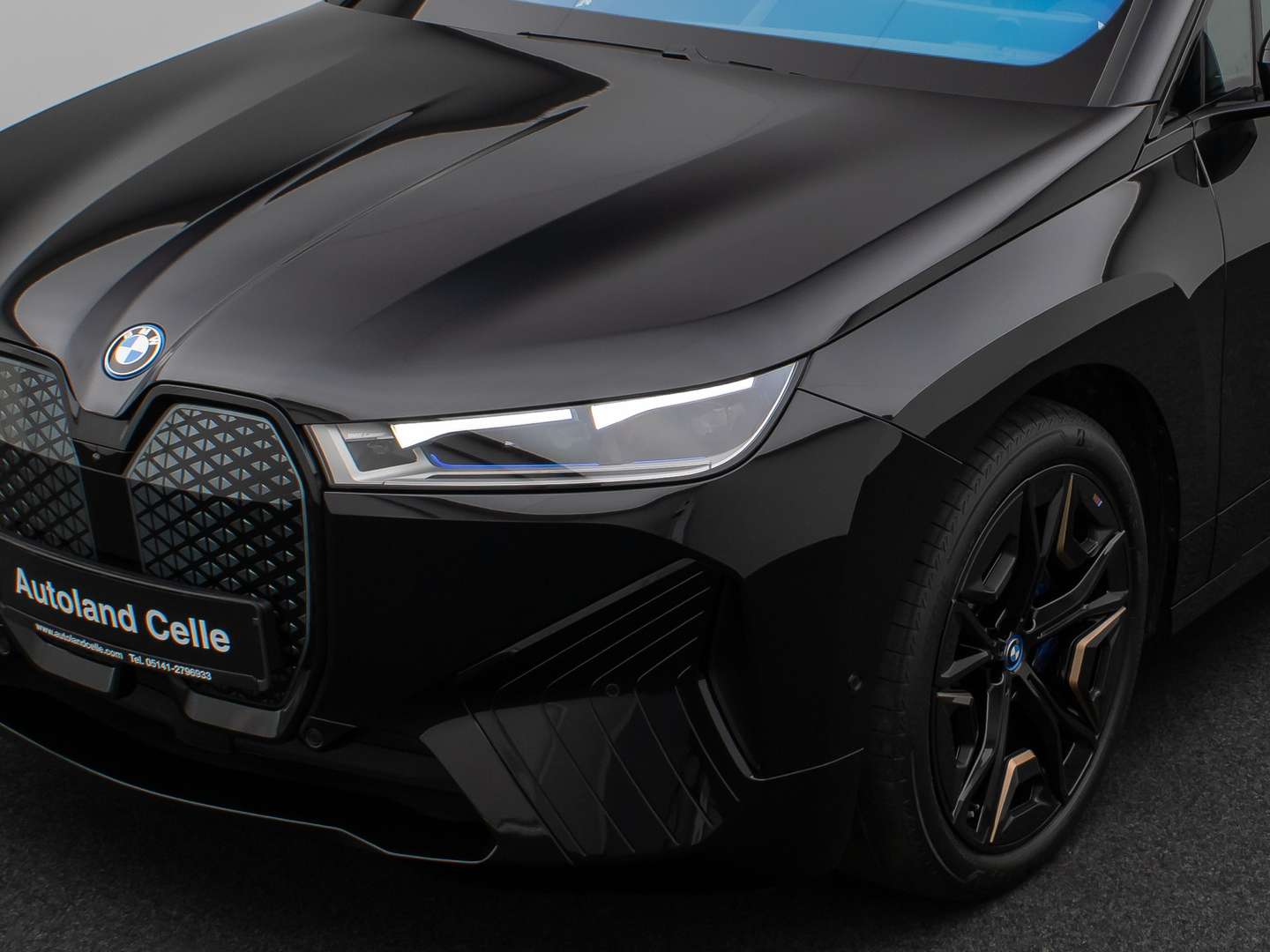 BMW IX M60 B&W Électrique - 2022 - Joinsteer - #17