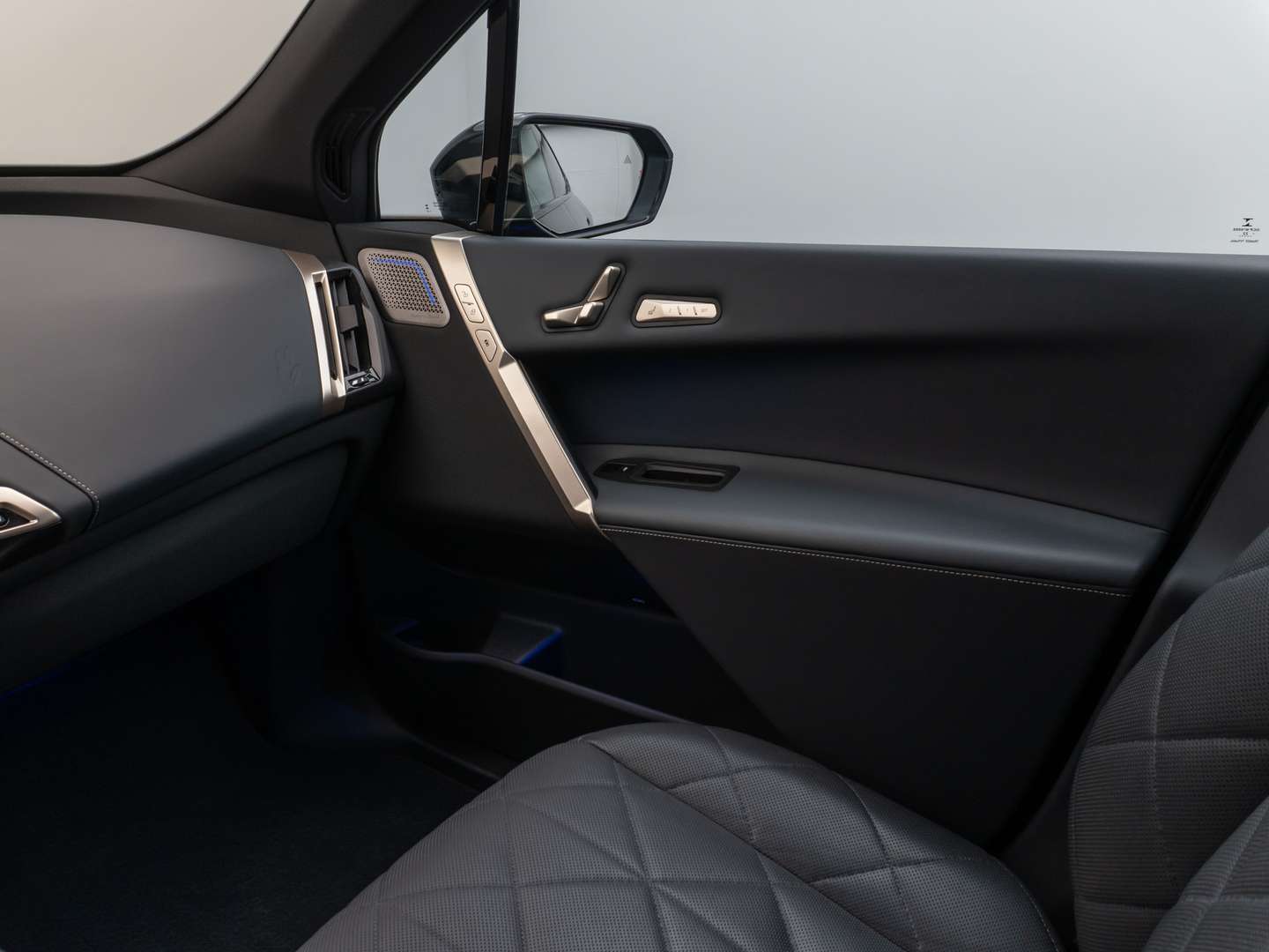 BMW IX M60 B&W Électrique - 2022 - Joinsteer - #32