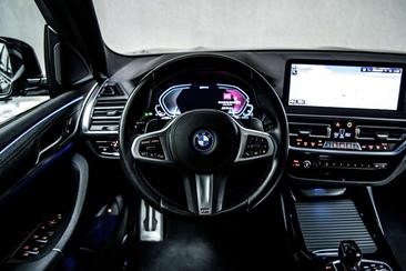 BMW X3 M Sport XDrive30e — photo 15