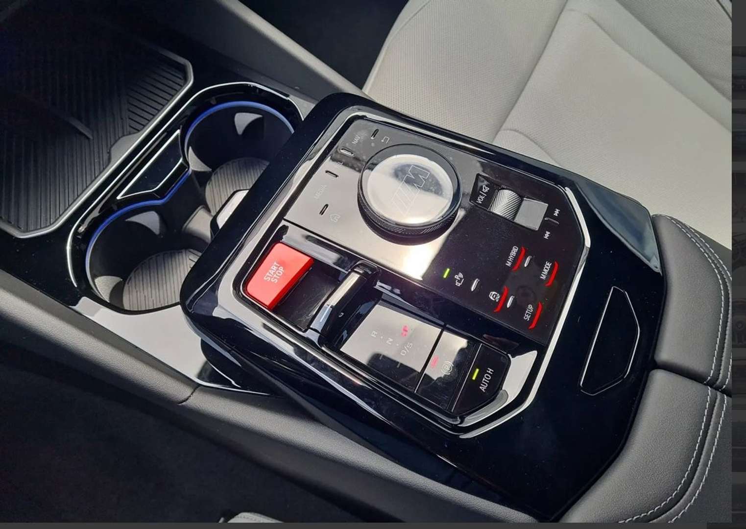 BMW M5 M Sport XDrive - 2025 - Joinsteer - #11