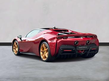 Ferrari SF90 Stradale — photo 7