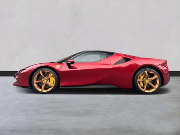 Ferrari SF90 Stradale — photo 8