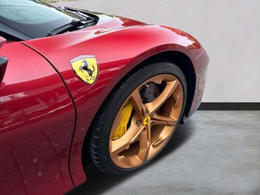Ferrari SF90 Stradale — photo 9