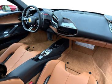 Ferrari SF90 Stradale — photo 14