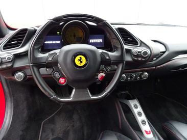 Ferrari 488 GTB — photo 25