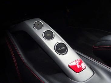 Ferrari 488 GTB — photo 42