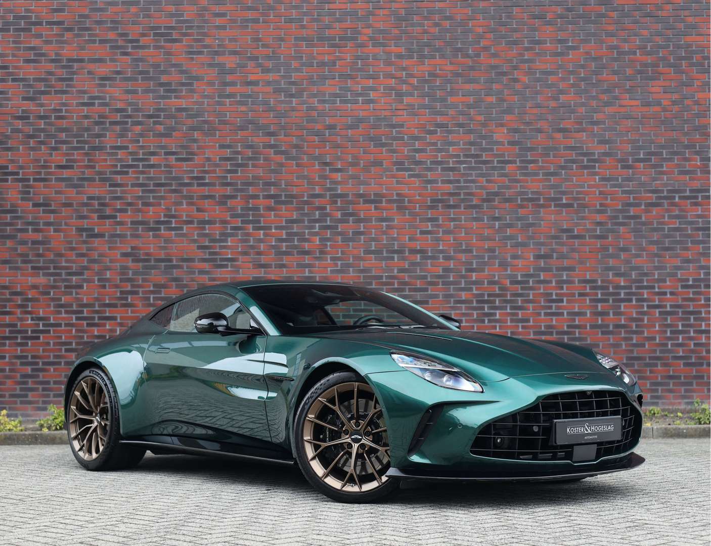 Aston Martin Vantage V8 - 2024 - Joinsteer - #1