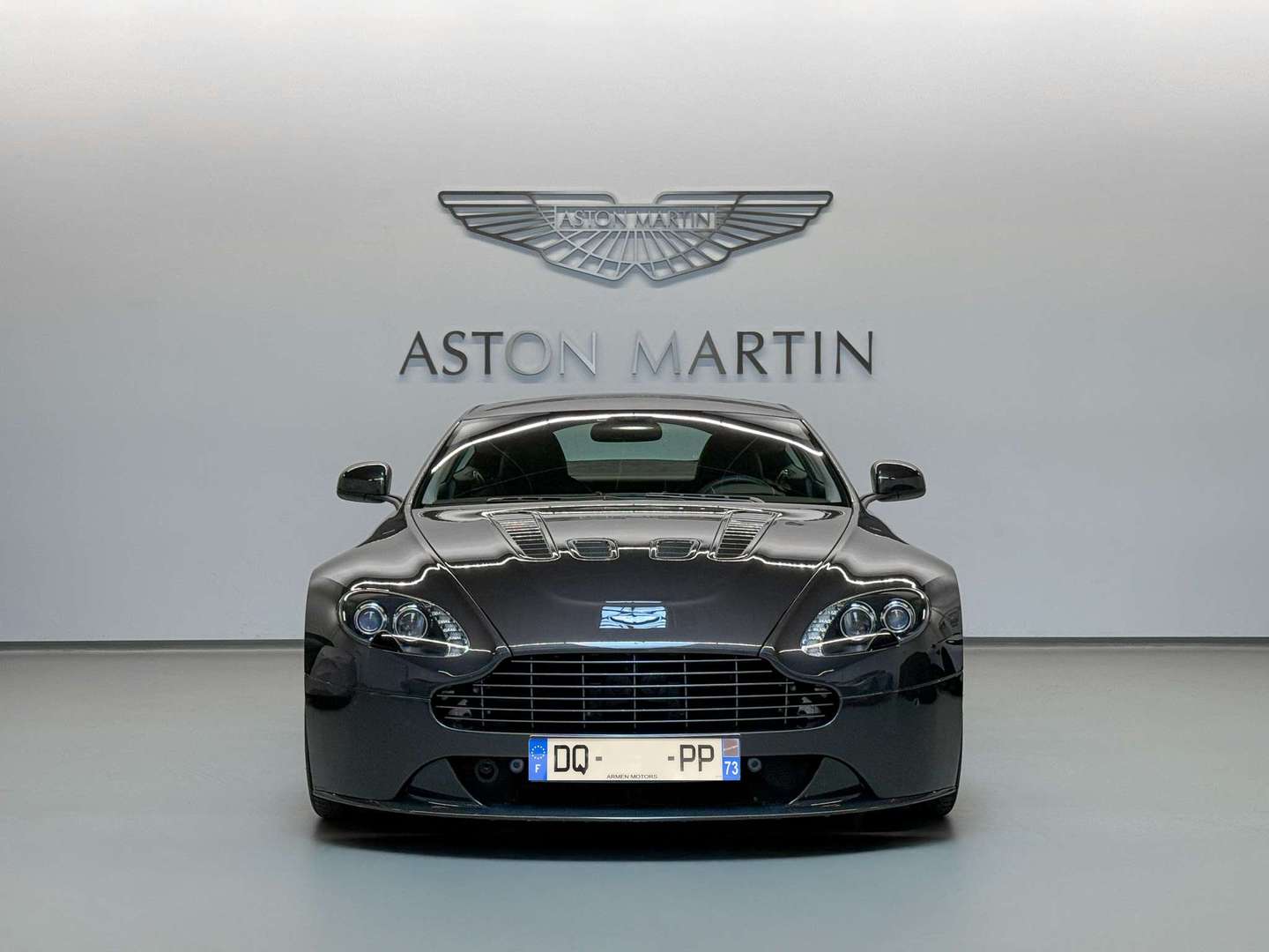 Aston Martin Vantage 5.9i V12 - 2013 - Joinsteer - #2