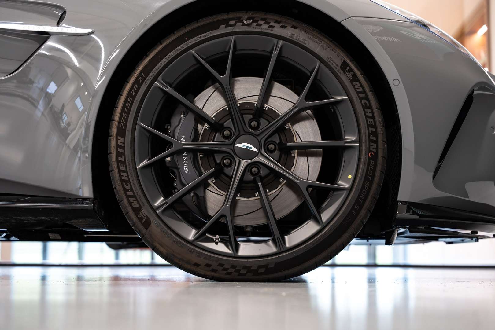 Aston Martin Vantage V8 - 2025 - Joinsteer - #7