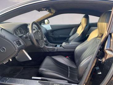 Aston Martin DBS Coupé Carbon Black — photo 9