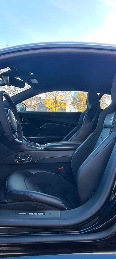Aston Martin DBS 5.2 V12 770 Ultimate - 2025 - Joinsteer - #10