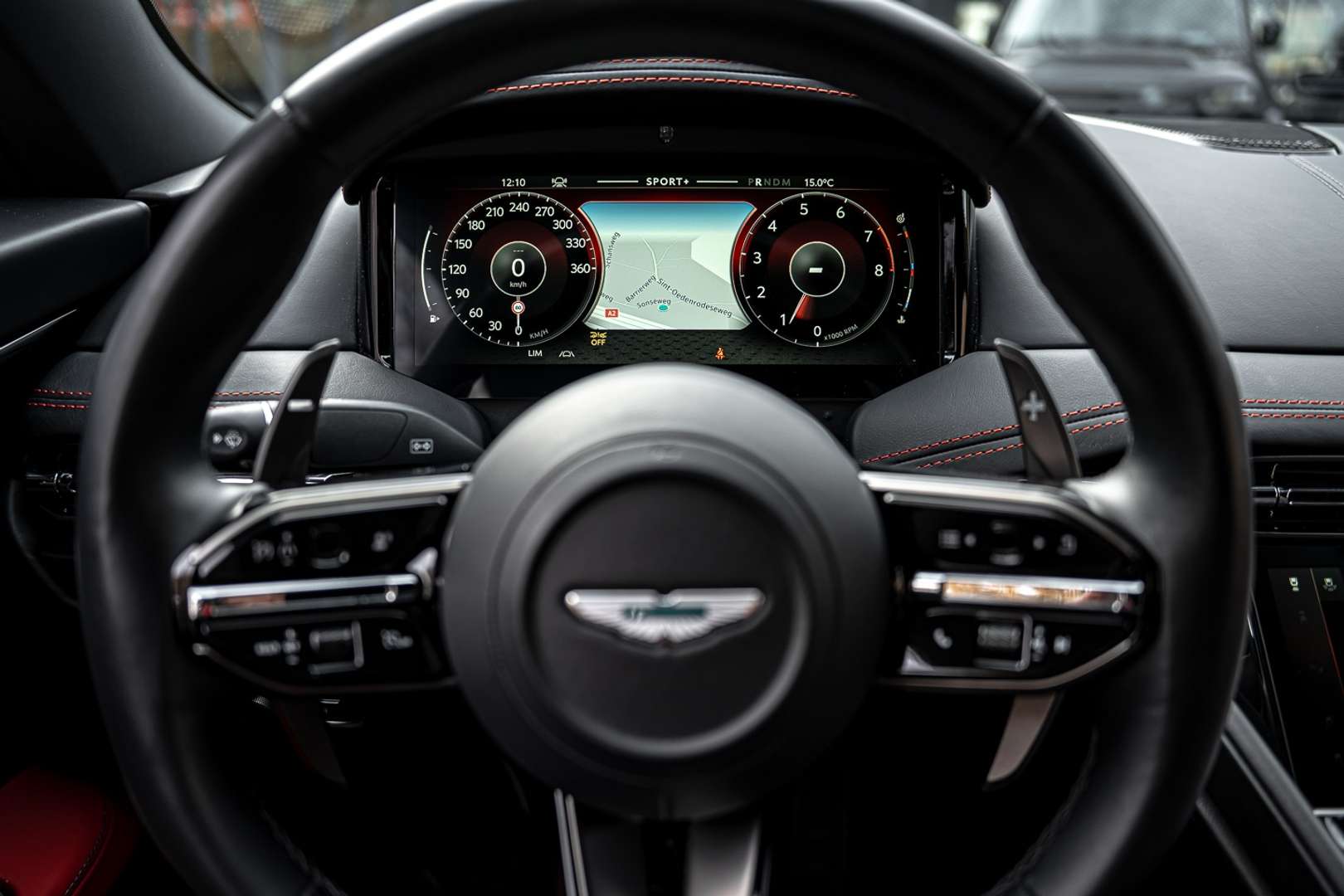 Aston Martin DB12 V8 Lux Quilting Leder - 2024 - Joinsteer - #9