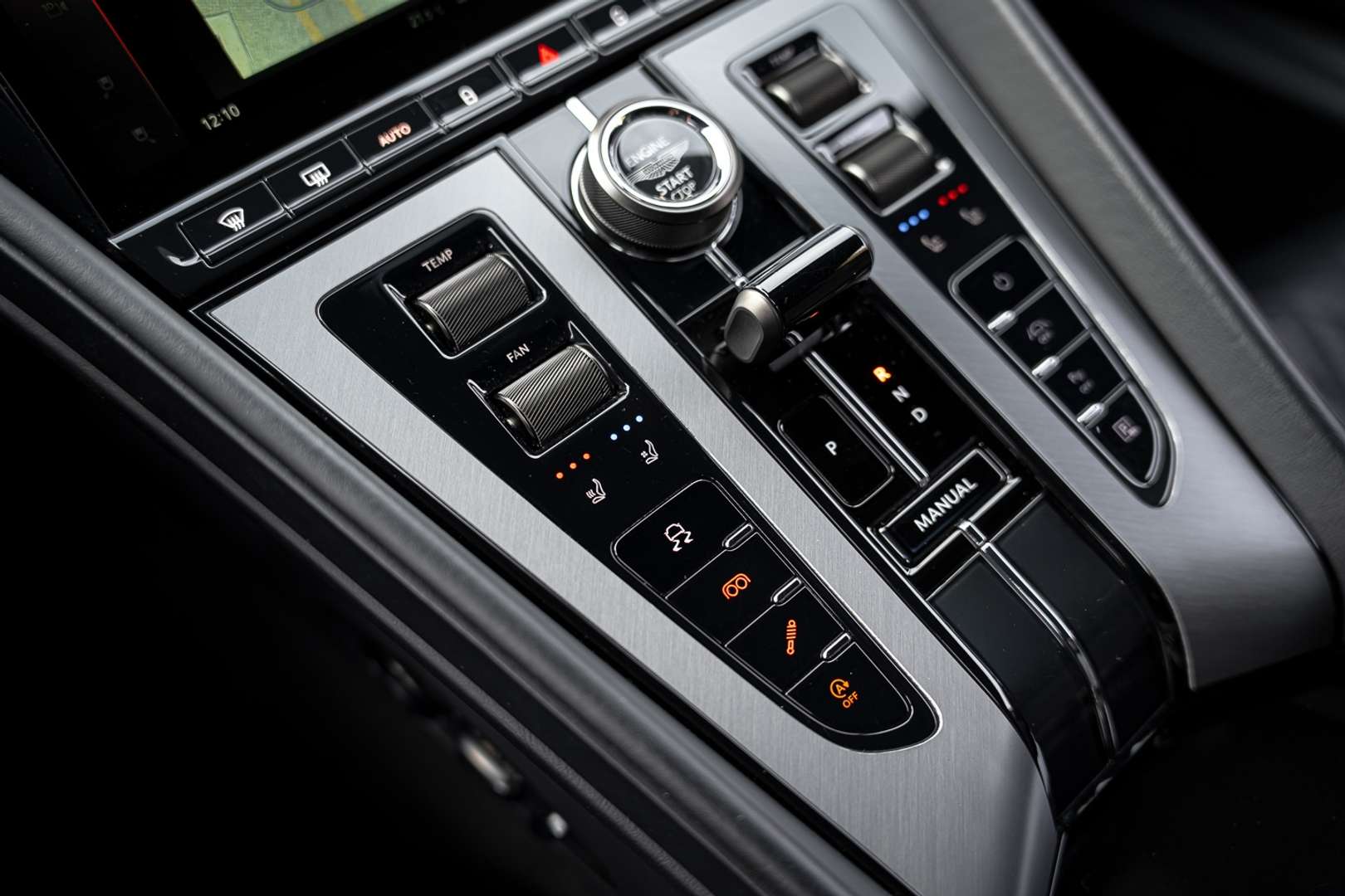 Aston Martin DB12 V8 Lux Quilting Leder - 2024 - Joinsteer - #10