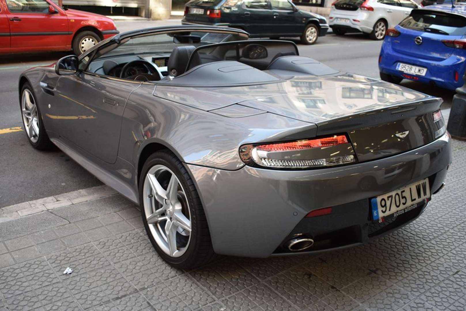 Aston Martin Vantage Roadster V8 Sportshift II - 2016 - Joinsteer - #8
