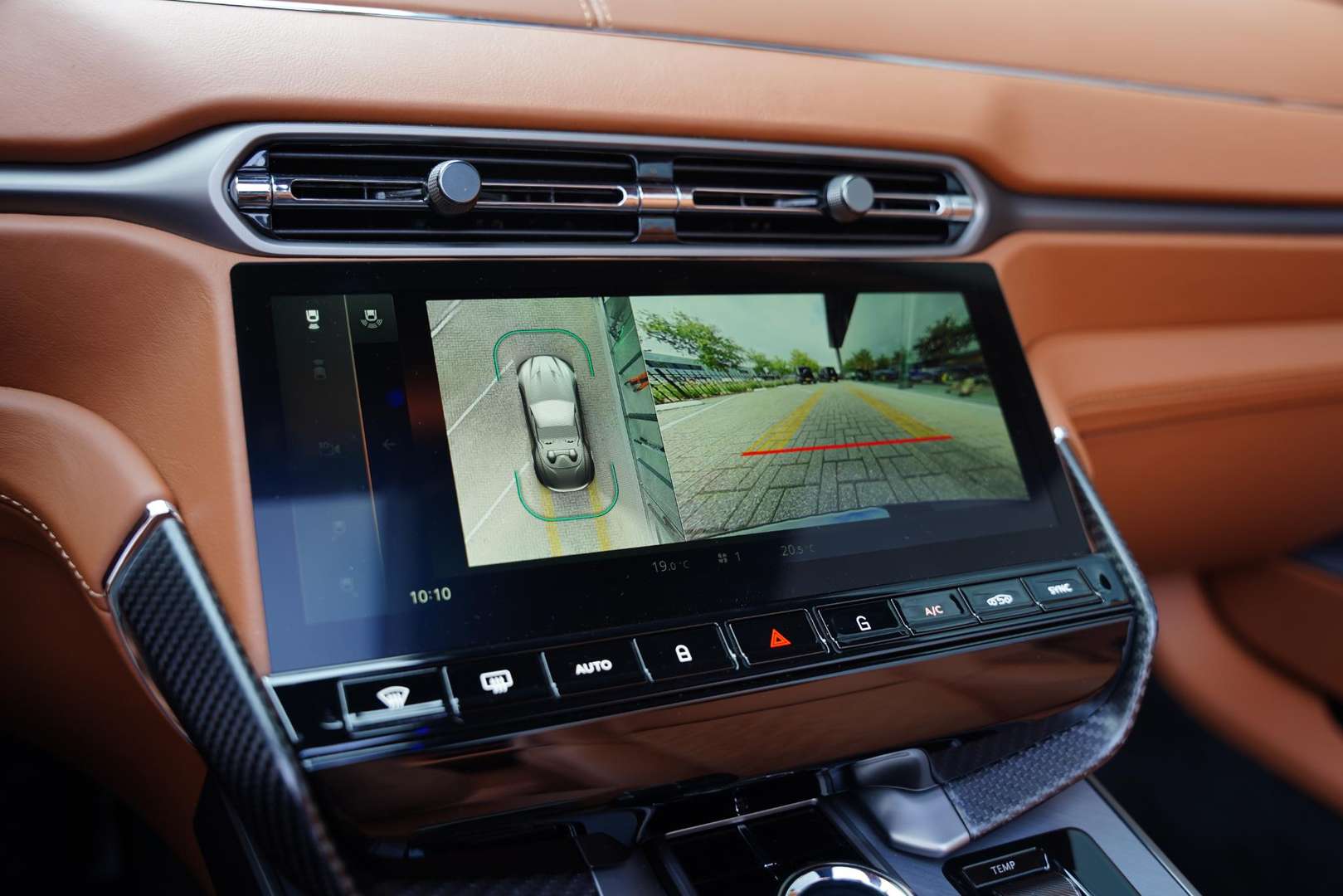 Aston Martin Vanquish Volante 5.2 V12 - 2025 - Joinsteer - #13