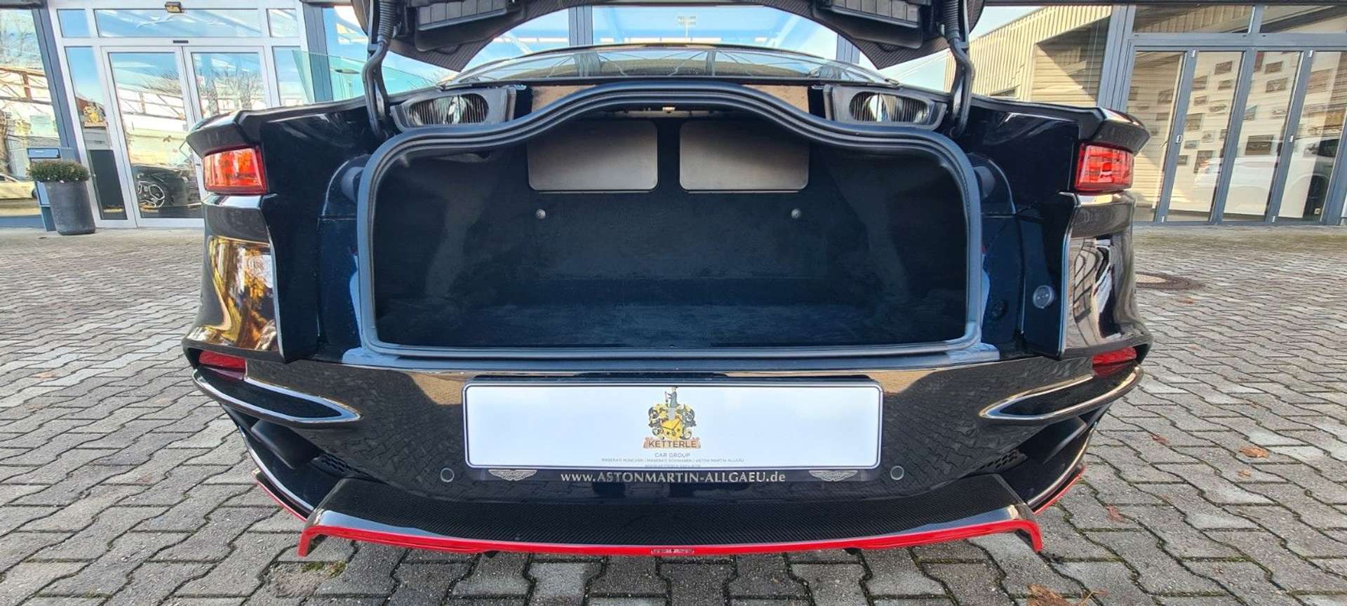 Aston Martin DBS 5.2 V12 770 Ultimate - 2025 - Joinsteer - #15