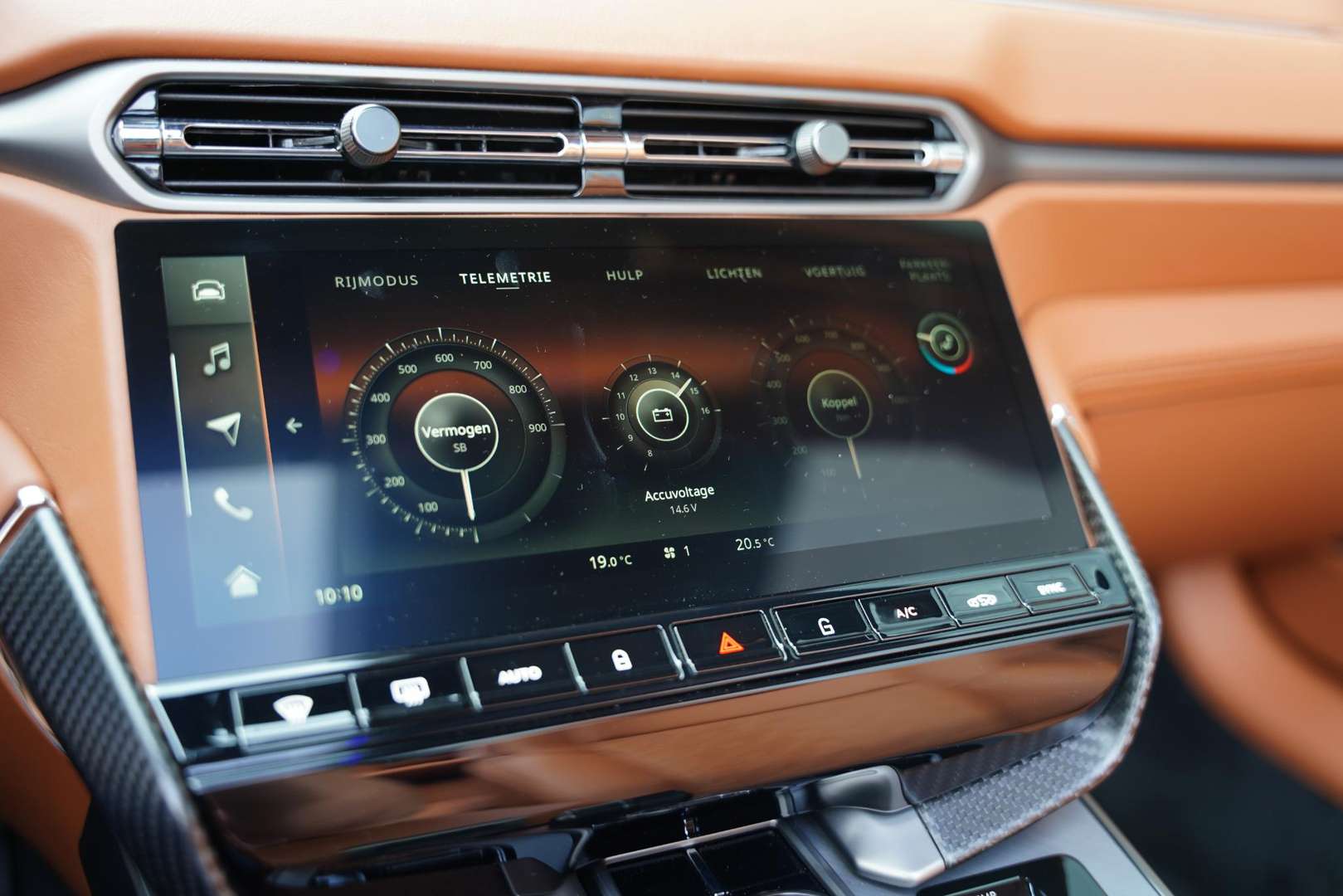 Aston Martin Vanquish Volante 5.2 V12 - 2025 - Joinsteer - #14