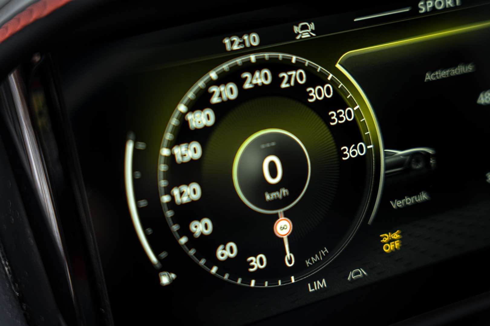 Aston Martin DB12 V8 Lux Quilting Leder - 2024 - Joinsteer - #14