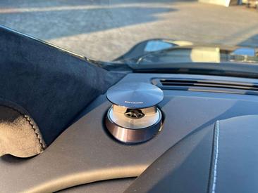 Aston Martin DBS Coupé Carbon Black — photo 17