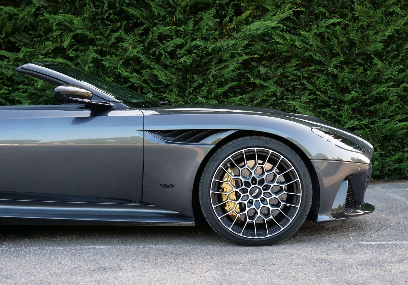 Aston Martin DBS Volante 5.2 Biturbo V12 Superleggera Ultimate - 2023 - Joinsteer - #13