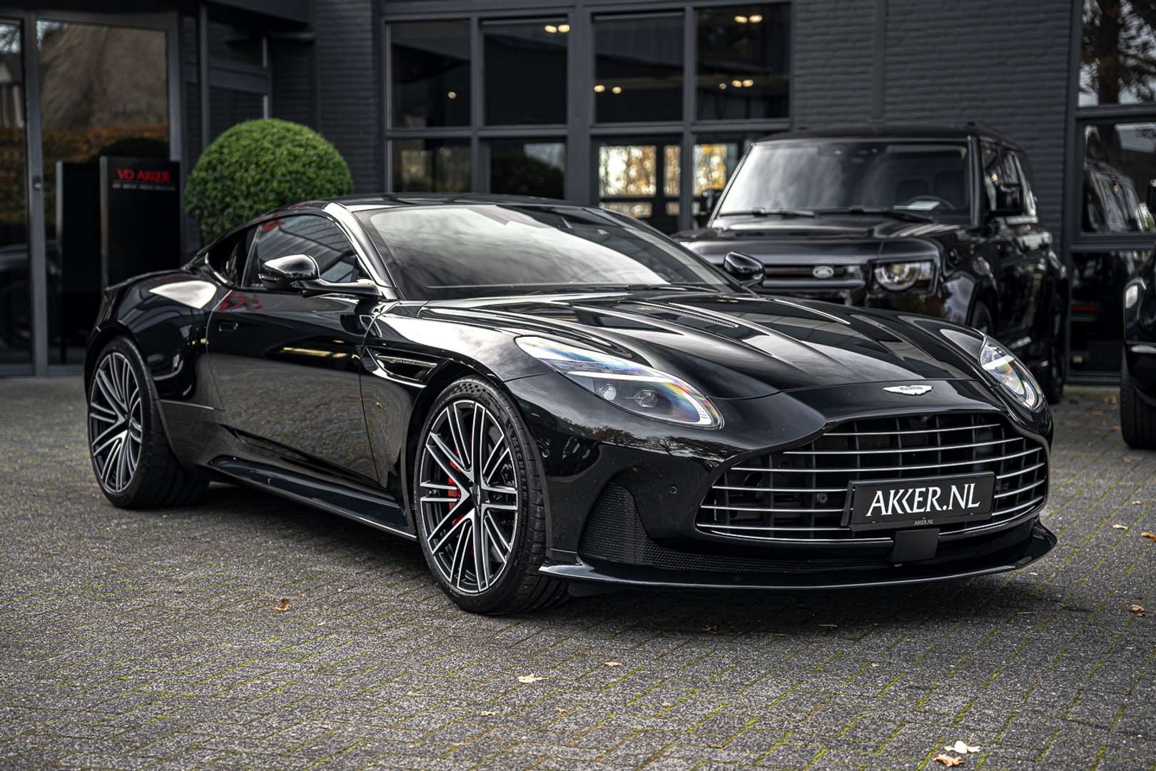 Aston Martin DB12 V8 Lux Quilting Leder - 2024 - Joinsteer - #18