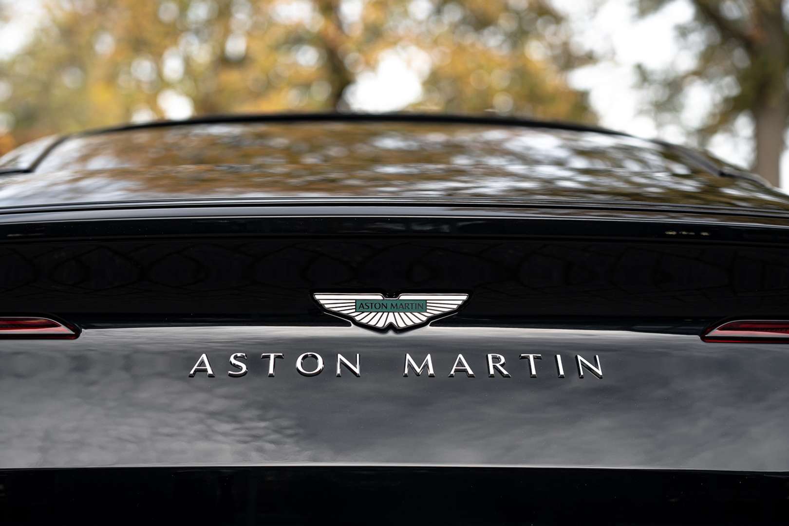 Aston Martin DB12 V8 Lux Quilting Leder - 2024 - Joinsteer - #22