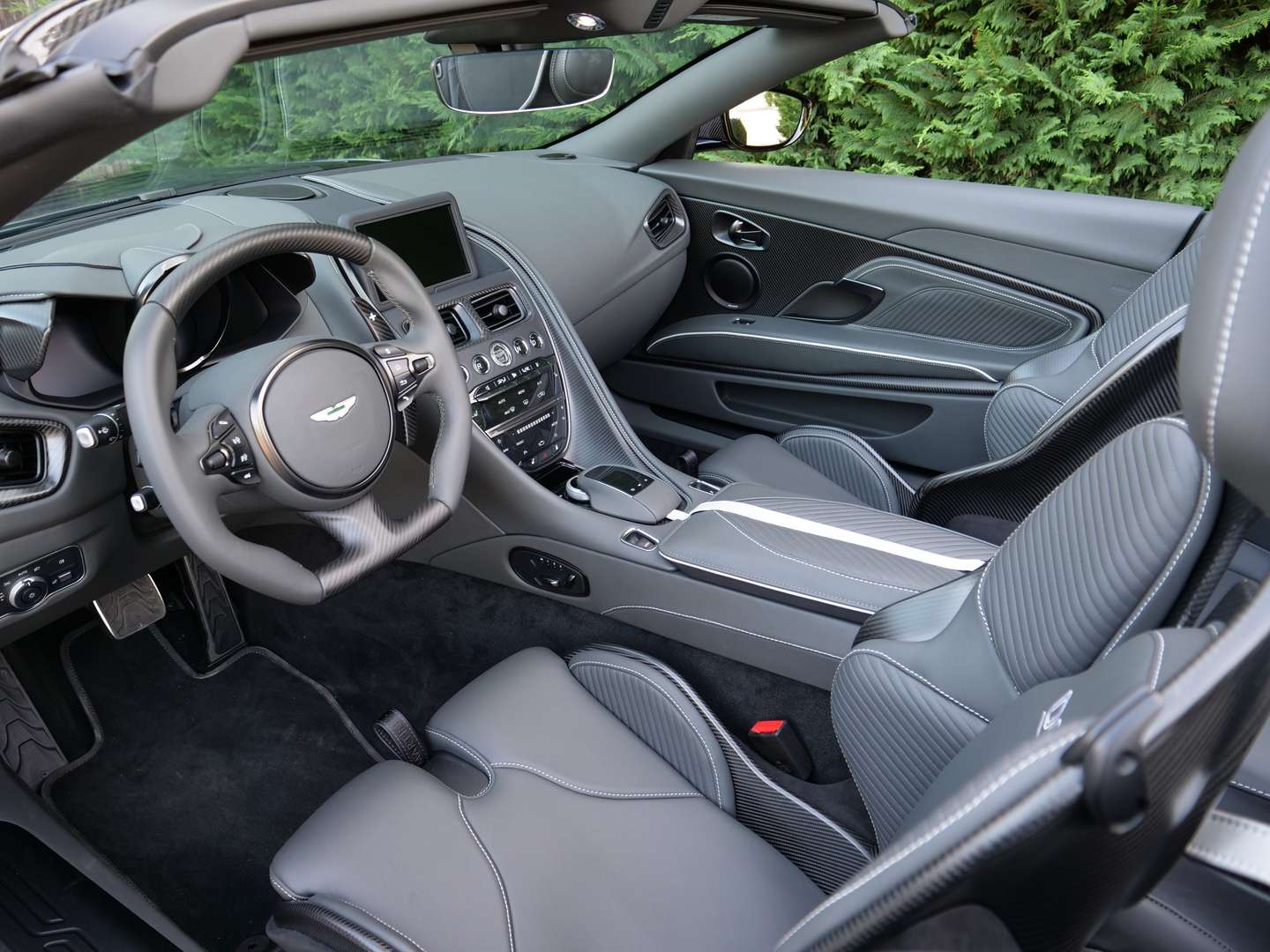 Aston Martin DBS Volante 5.2 Biturbo V12 Superleggera Ultimate - 2023 - Joinsteer - #30