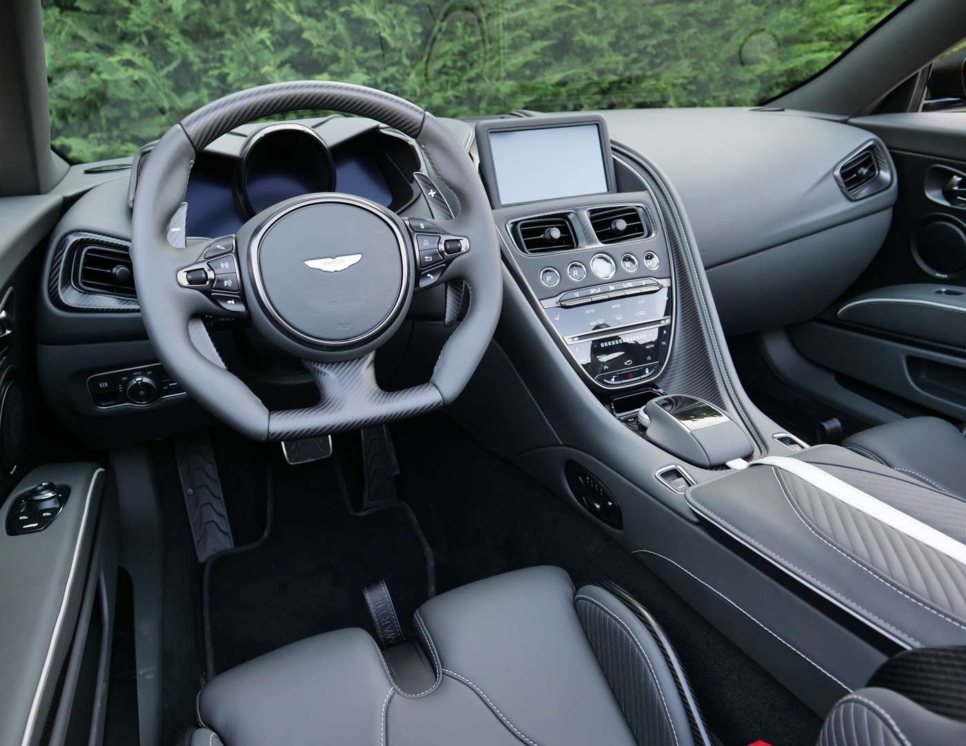 Aston Martin DBS Volante 5.2 Biturbo V12 Superleggera Ultimate - 2023 - Joinsteer - #36