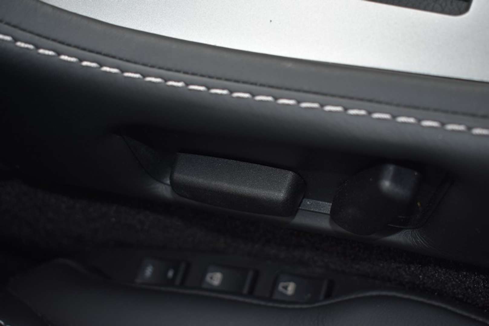 Aston Martin Vantage Roadster V8 Sportshift II - 2016 - Joinsteer - #50