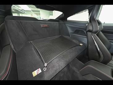 BMW M4 CSL — photo 18