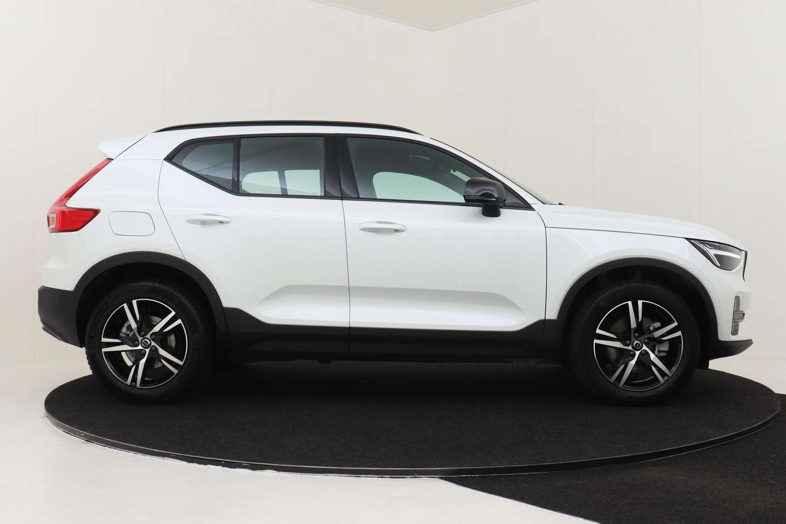Volvo XC40 B4 Plus - 2025 - Joinsteer - #10