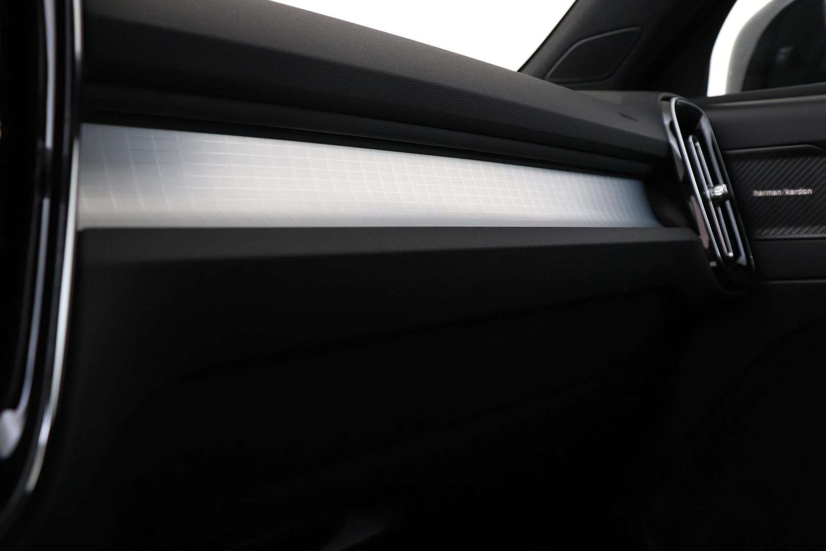 Volvo XC40 B4 Plus - 2025 - Joinsteer - #11