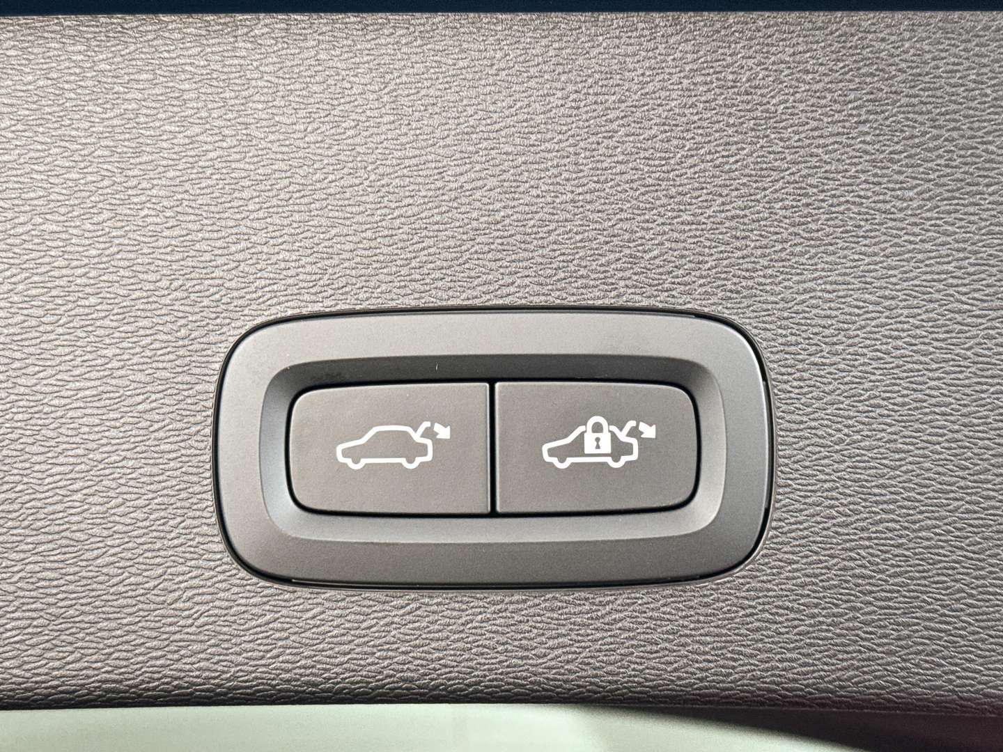 Volvo C40 Recharge PLUS - 2024 - Joinsteer - #12