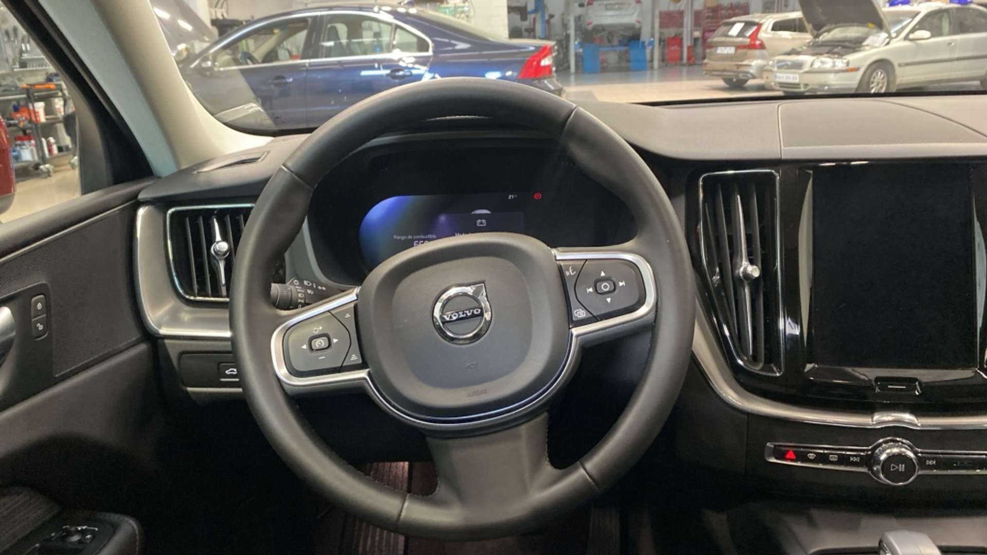 Volvo XC60 B4 Core - 2024 - Joinsteer - #11