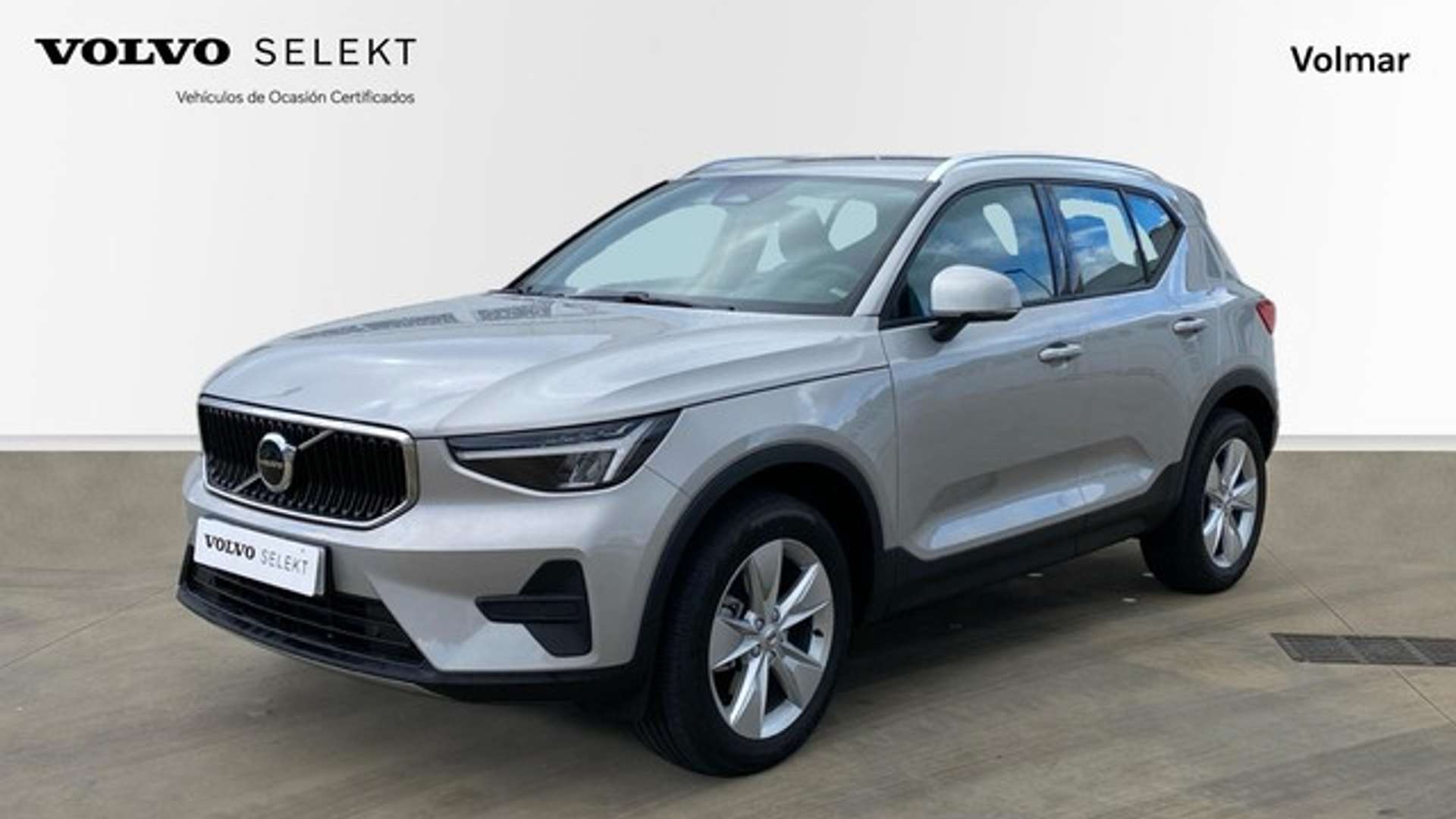 Volvo XC40 B3 Core - 2025 - Joinsteer - #1