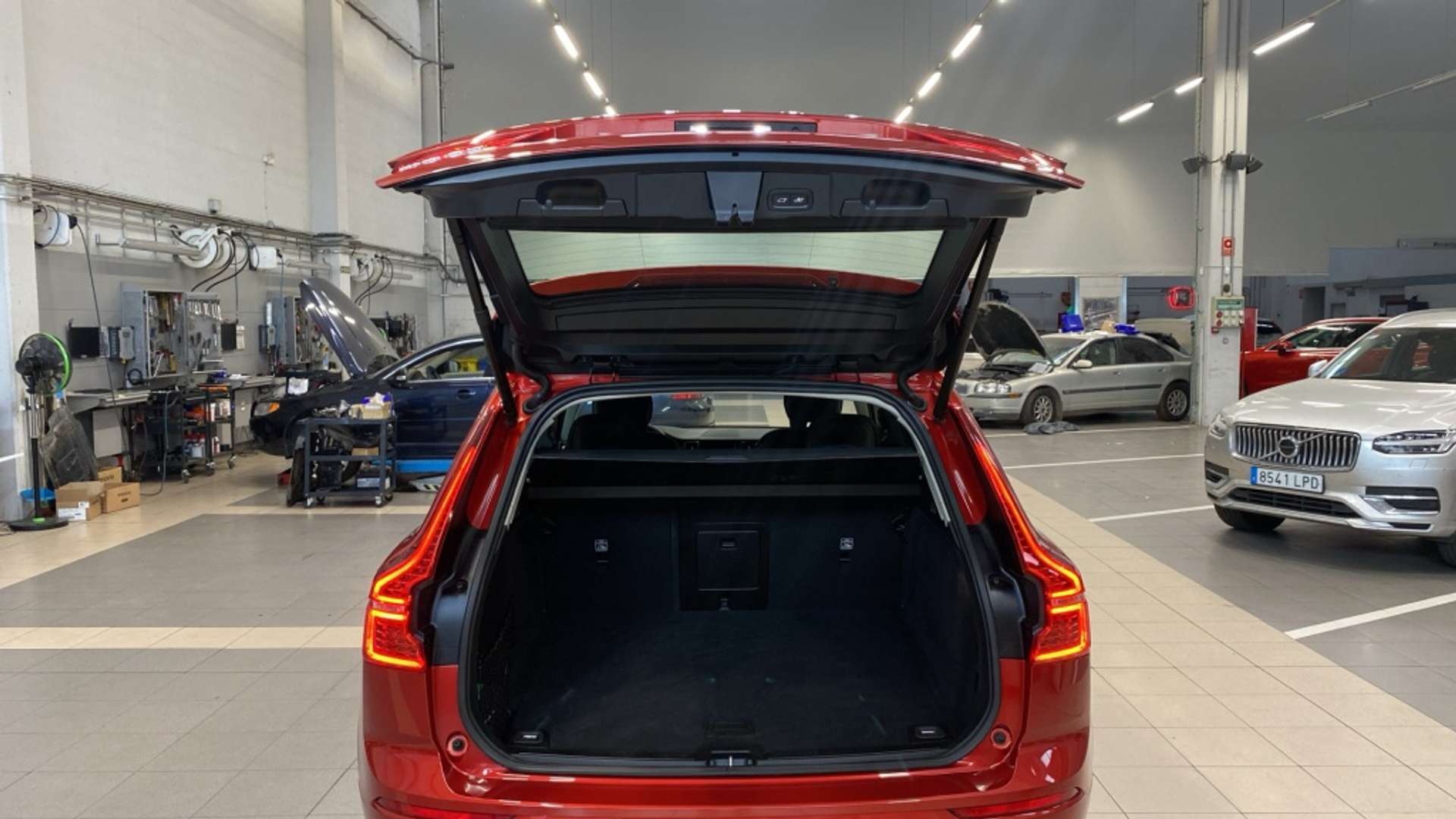 Volvo XC60 B4 Core - 2024 - Joinsteer - #14