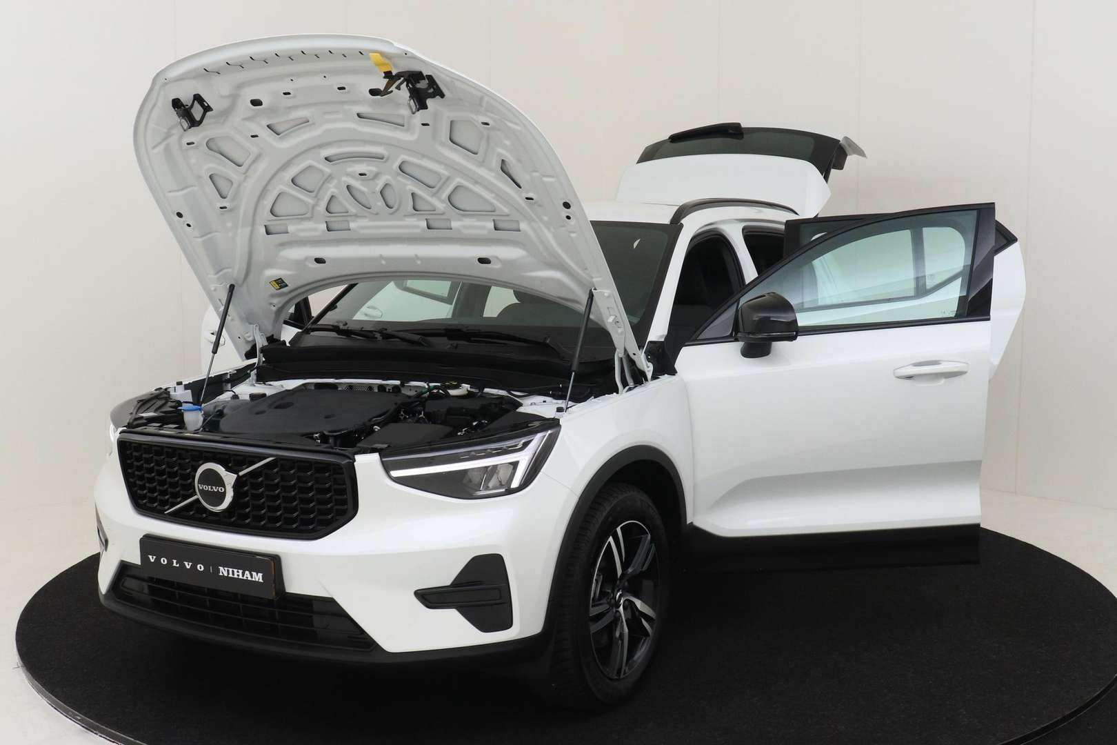 Volvo XC40 B4 Plus - 2025 - Joinsteer - #16
