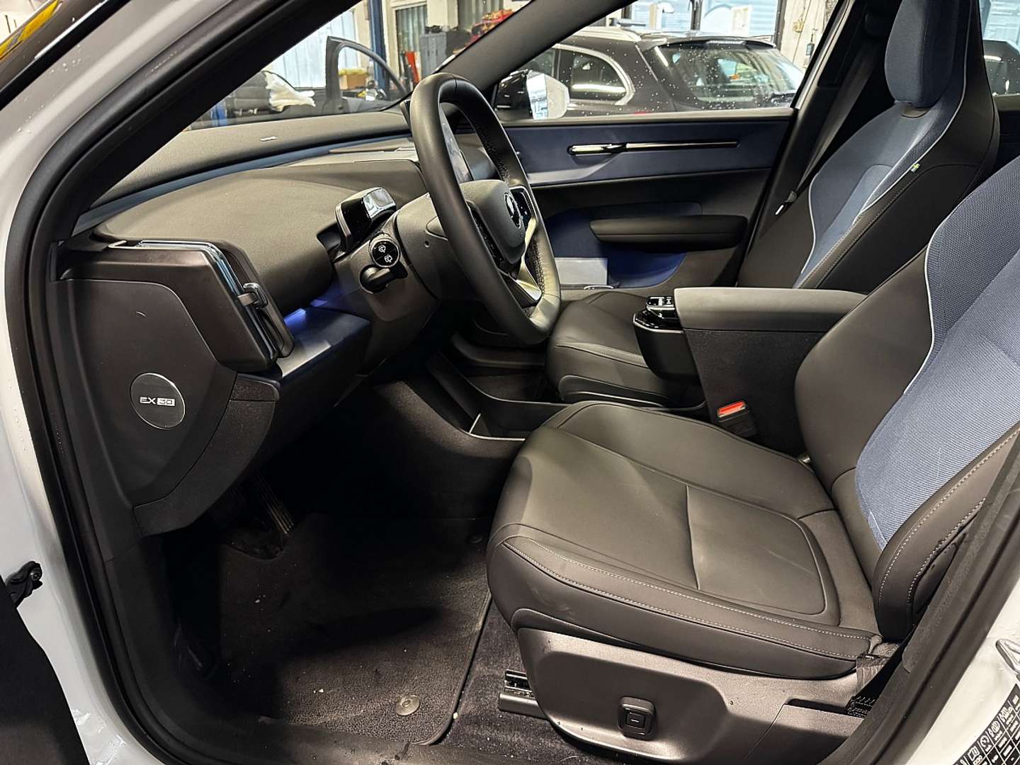 Volvo EX30 TWIN MOTOR PERFORMANCE - 2024 - Joinsteer - #10