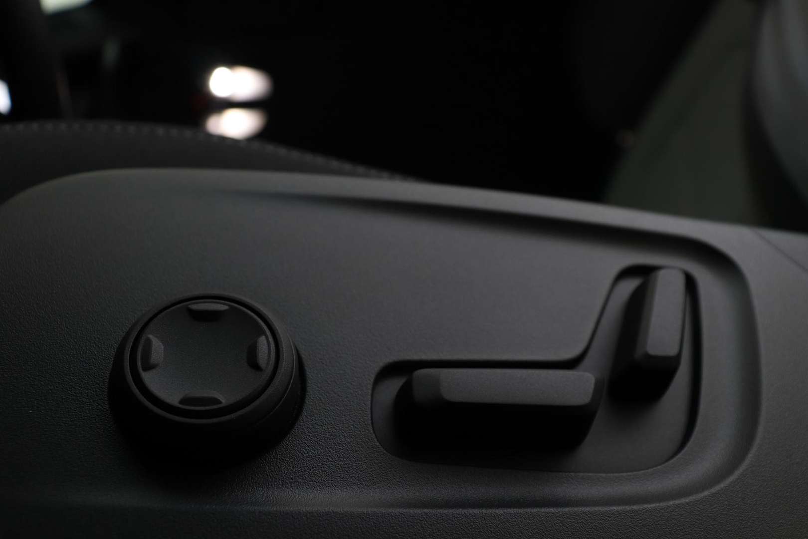 Volvo XC40 B4 Plus - 2025 - Joinsteer - #21