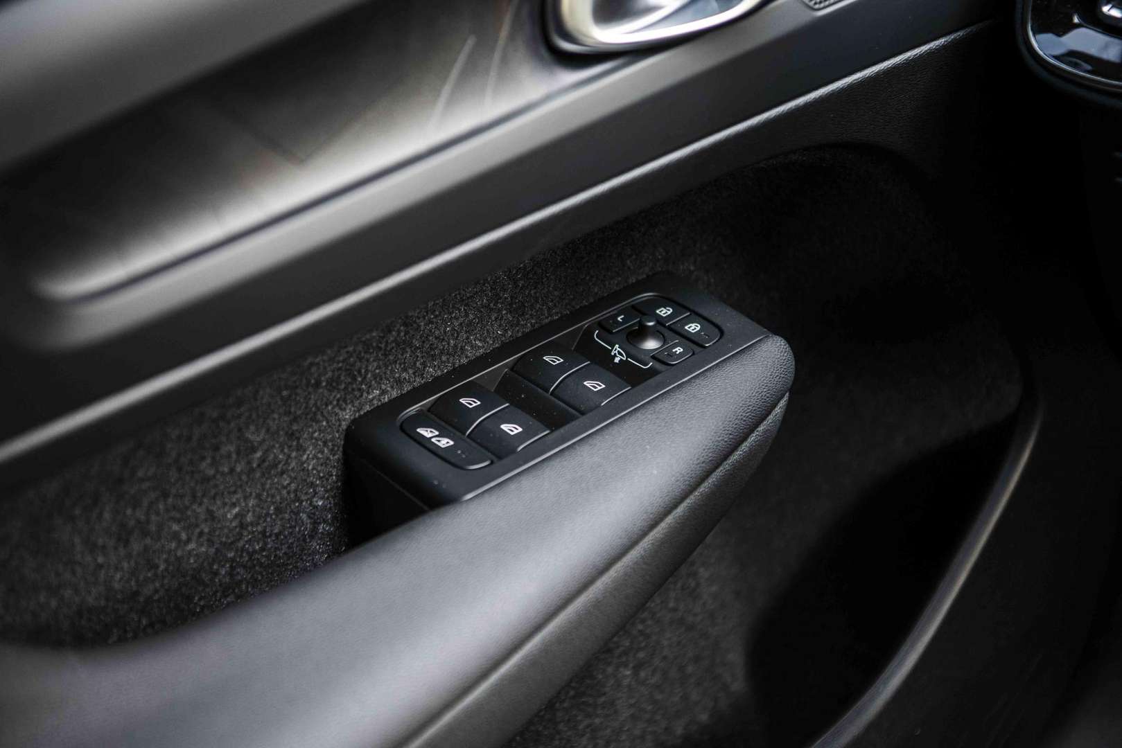 Volvo EX40 Plus Single Motor - 2025 - Joinsteer - #23