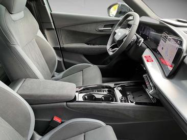 Audi Q3 Avant TFSI — photo 10