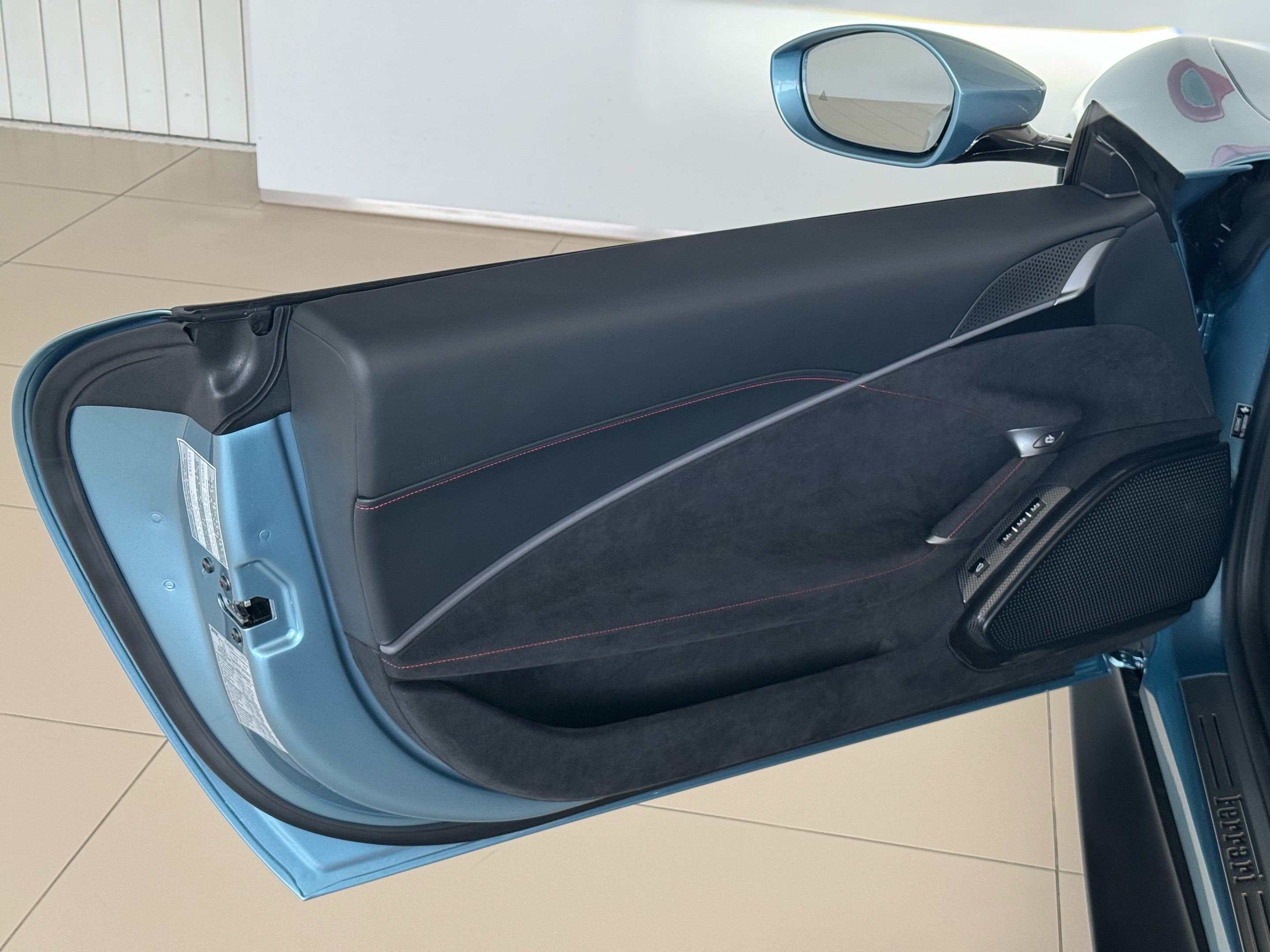 Ferrari Roma Spider - 2025 - Joinsteer - #20