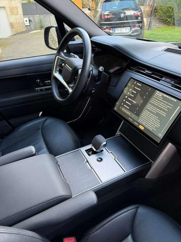 Land Rover Range Rover P550e Autobiography — photo 9