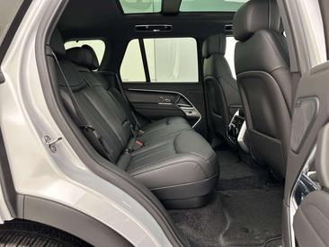 Land Rover Range Rover HSE D350 — photo 5