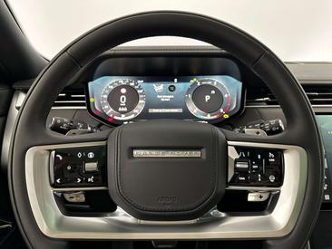 Land Rover Range Rover HSE D350 — photo 10