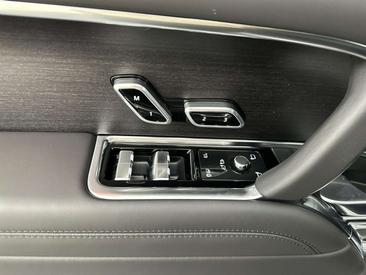 Land Rover Range Rover HSE D350 — photo 17