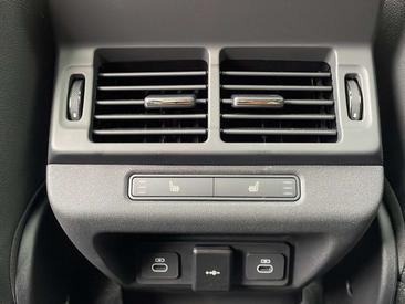 Land Rover Range Rover Evoque D200 Dynamic SE — photo 14