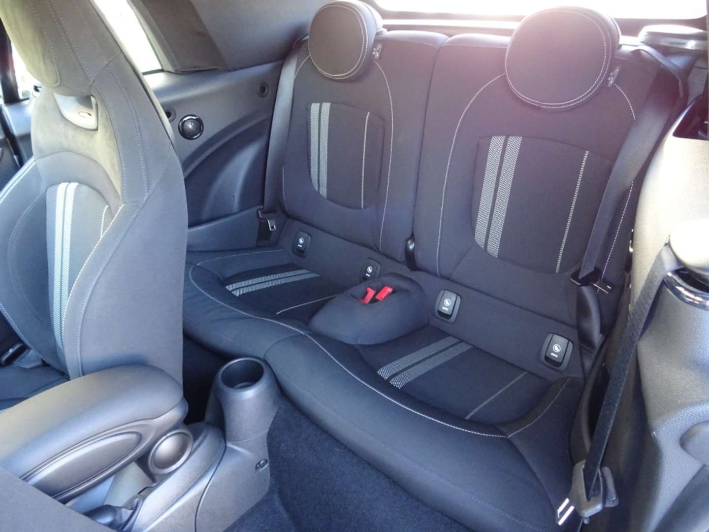 Mini Cabrio Cooper S - 2024 - Joinsteer - #33