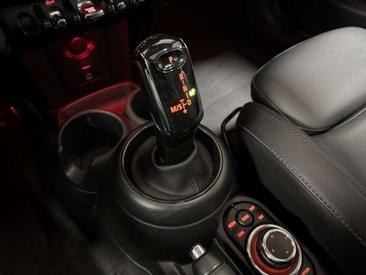 Mini 3 Portes Edition Camden Cooper E — photo 8