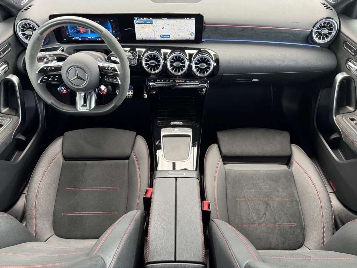 Mercedes Classe A 45 AMG Line - 2024 - Joinsteer - #2